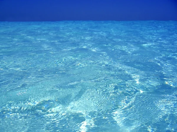 Mar do Caribe azul turquesa água em Cancún — Fotografia de Stock