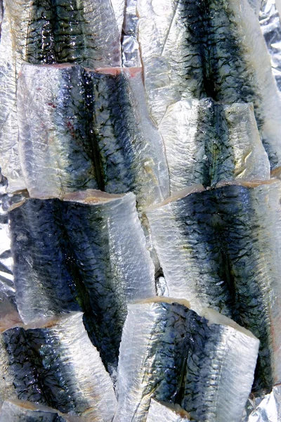 Текстура филе сардинской рыбы на рынке — стоковое фото