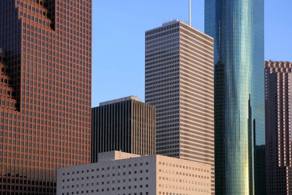 Ciudad rascacielos edificios del centro vista urbana —  Fotos de Stock