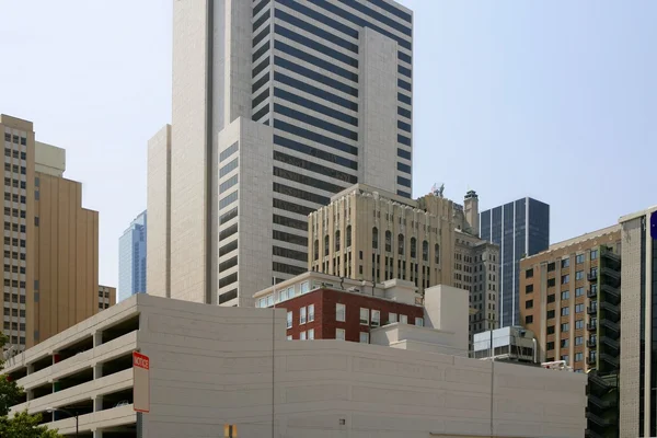 Dallas centre-ville balisage urbain vue — Photo