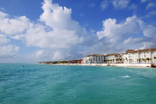 Playa del Carmen Karibik türkisfarbener Strand — Stockfoto