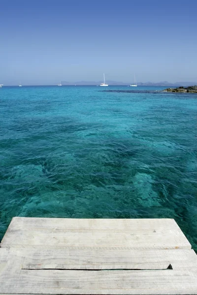 福门特拉岛地中海海景绿松石海 — 图库照片