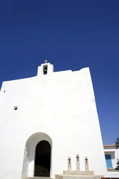 Balearen witte kerk in formentera — Stockfoto