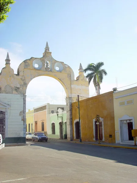Arch in merida stad in mexico — Stockfoto