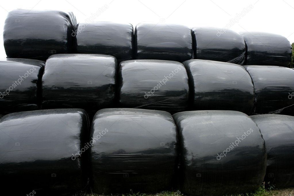 Black plastic wrap cover for cereal bales