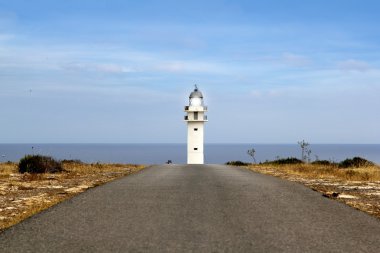 barbarlığın deniz feneri formentera Road