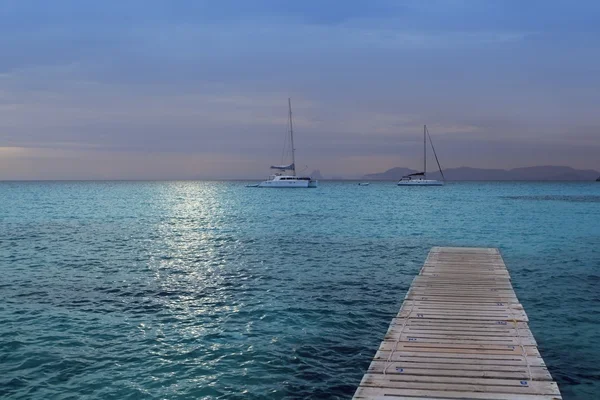 Magia plata turquesa Formentera mar puesta del sol —  Fotos de Stock