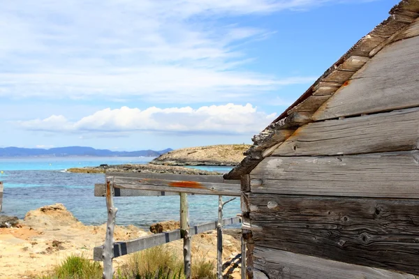 Formentera houten boot traditionele huizen — Stockfoto