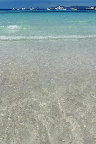 イレタス フォル メンテラ島ビーチ ターコイズ地中海 — ストック写真