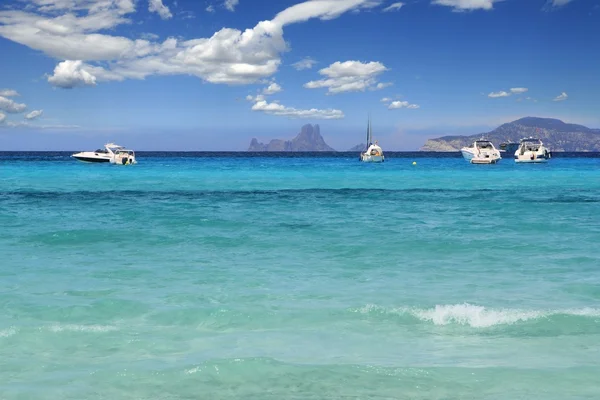 Illetes Formentera praia azul-turquesa mediterrâneo — Fotografia de Stock
