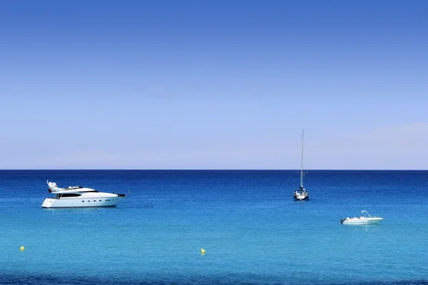 Formentera Cala Saona migliori spiagge mediterranee — Foto Stock