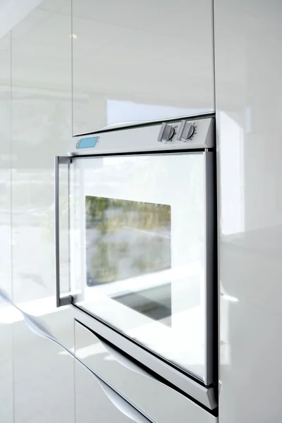 厨房白色烤箱现代建筑细节 — 图库照片