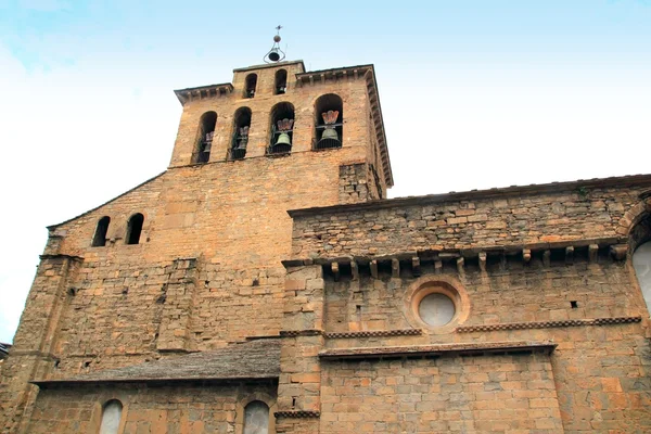 Igreja da catedral romanesca Jaca Espadilha dos Pirinéus — Fotografia de Stock