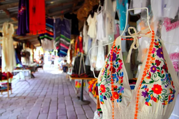 Mercado de artesanías en México Puerto Morelos — Foto de Stock