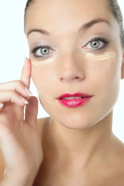 Beleza retrato cosmético de uma mulher de lábios vermelhos — Fotografia de Stock