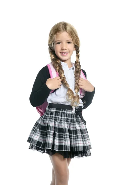 Kleines blondes Schulmädchen mit Rucksack-Porträt auf weiß — Stockfoto