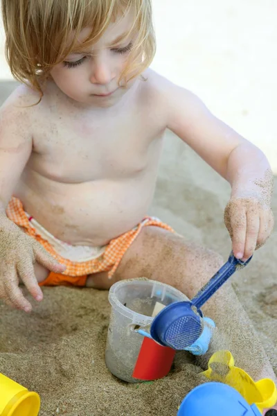 Children on the beach sun screen protection moisture — Stock Photo, Image