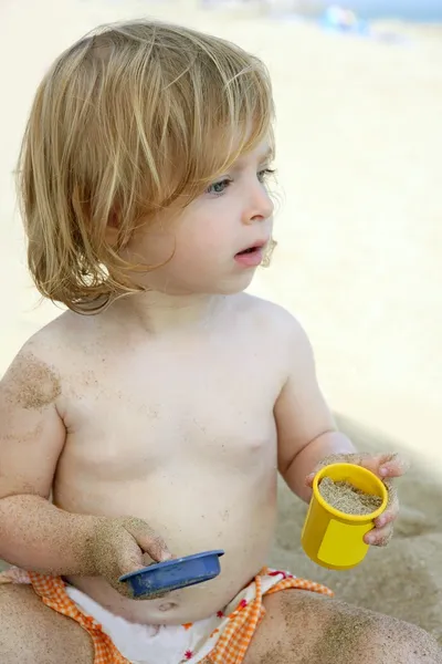 Children on the beach sun screen protection moisture — Stock Photo, Image