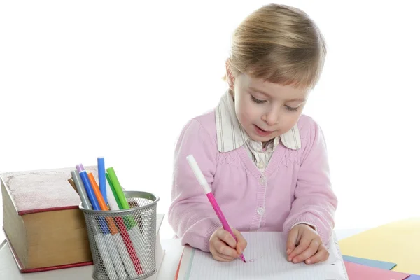 Blond mały uczeń dziewczyna biurko — Zdjęcie stockowe
