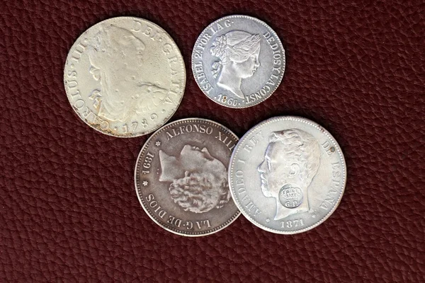 Monedas antiguas de españa del siglo XVIII y XIX — Foto de Stock