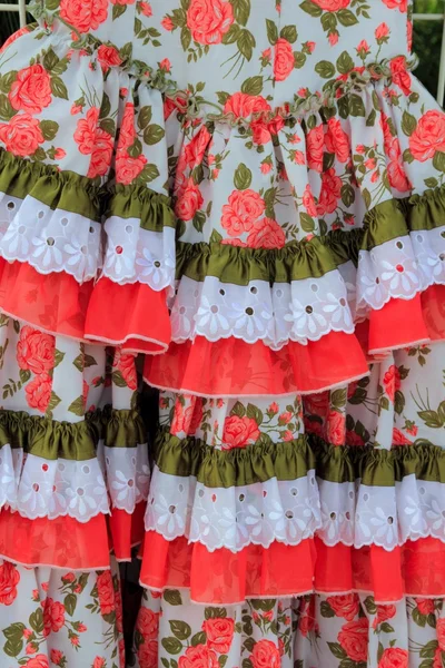 Costumes robe à volants gitane andalouse Espagne — Photo