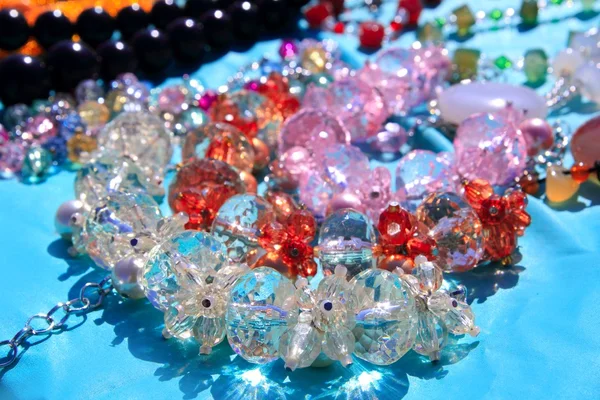 Κρύσταλλο transarent Καταστήματα Κοσμημάτων-Κοσμήματα μακροεντολή λεπτομέρεια — Φωτογραφία Αρχείου
