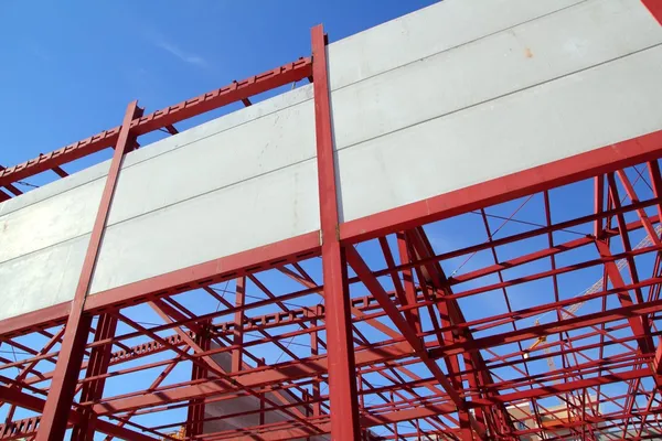 Průmyslová budova stavební ocelové konstrukce betonové — Stock fotografie