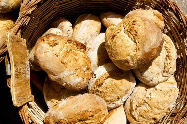 Traditionella bröd från Medelhavet Spanien — Stockfoto