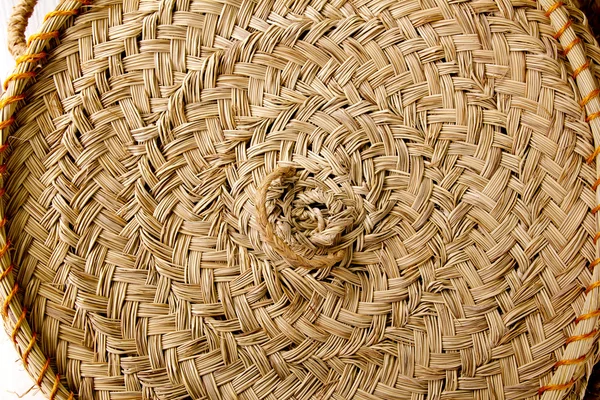 Círculo de cestería artesanal redondo de Esparto España —  Fotos de Stock