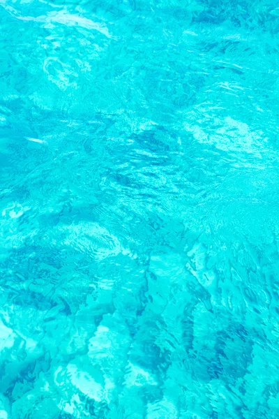Aqua turquoise tropical beach water waves pattern — Stock Photo, Image