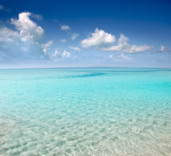 비치 완벽 한 백색 모래 터키석 물 — 스톡 사진