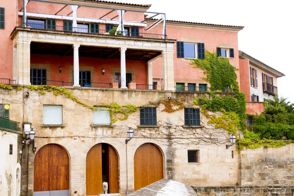 Maiorca fachadas casa em Palma de Maiorca — Fotografia de Stock