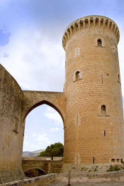 Kasteel Castillo de Bellver op Mallorca op Palma de Mallorca — Stockfoto