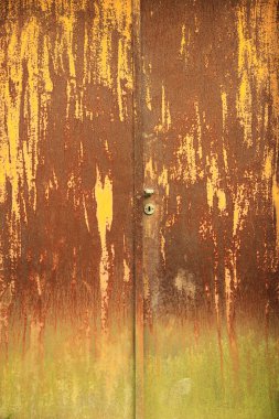 Rusty old door clipart