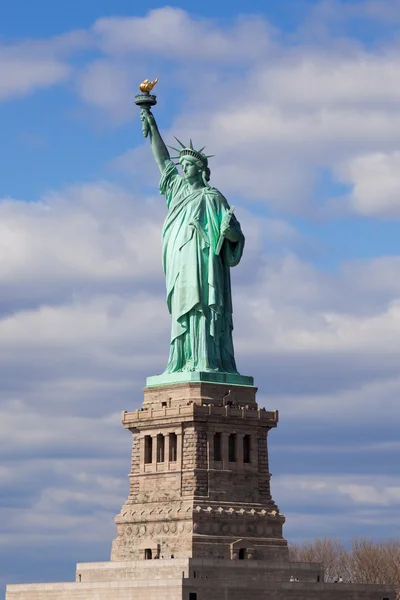 뉴욕 시에 있는 자유의 여신상. — 스톡 사진