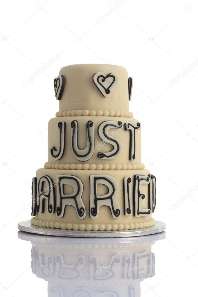 Just Married wedding cake