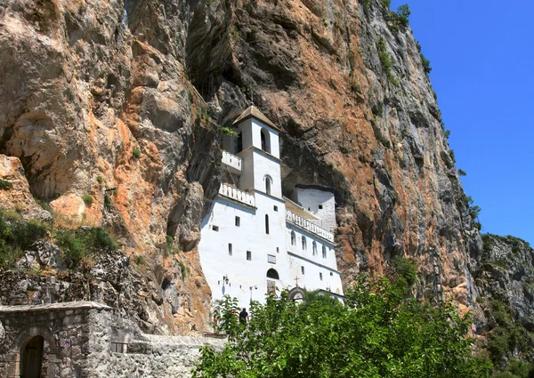 Monasterio ortodoxo Ostrog, Montenegro — Foto de Stock