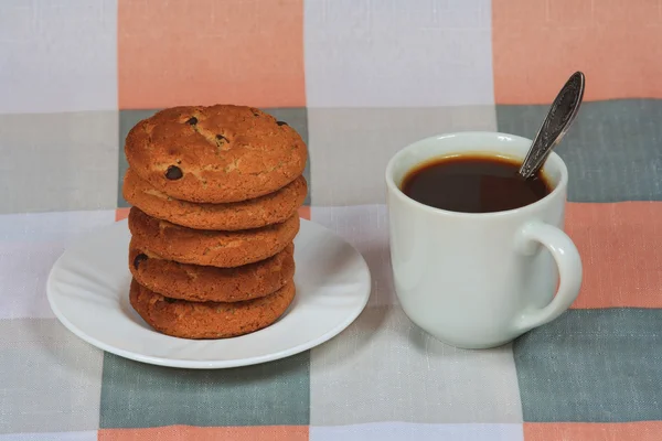 La tasse de café et les biscuits — Photo