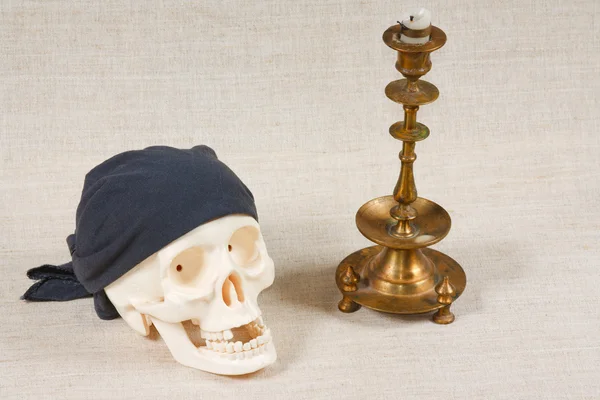 stock image The skull and candle