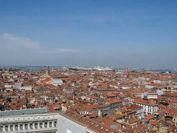 Вид с воздуха Венеции — стоковое фото