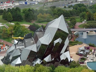 Futuroscope clipart