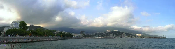 Panorama de yalta, crimea — Foto de Stock