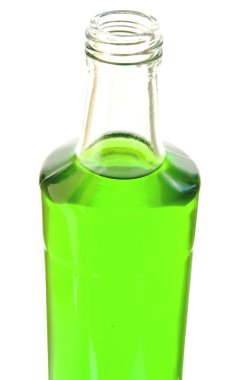 limonata yeşil renkte bir cam şişe