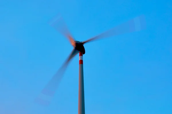 Вітряна електростанція — стокове фото