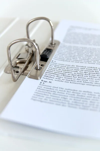 stock image Ring file with sheet of paper