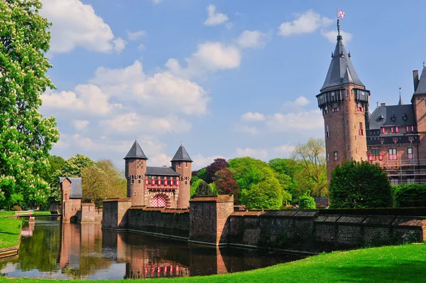 Средневековый замок де Хаар, Нидерланды — стоковое фото
