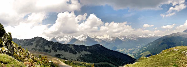 Panorama dos Alpes Zillertais — Fotografia de Stock