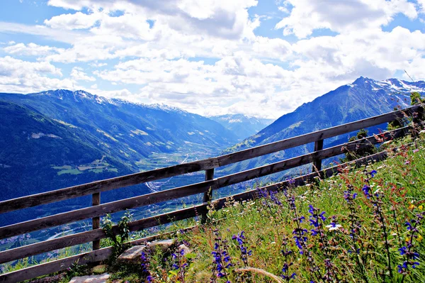 Zobrazit v oblasti vinschgau, Jižní Tyrolsko — Stock fotografie