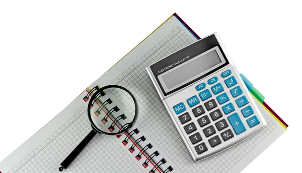 Калькулятор и увеличительное стекло на ноутбуке — стоковое фото
