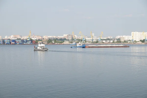 Сargo port on the Moscow river — Stock Photo, Image